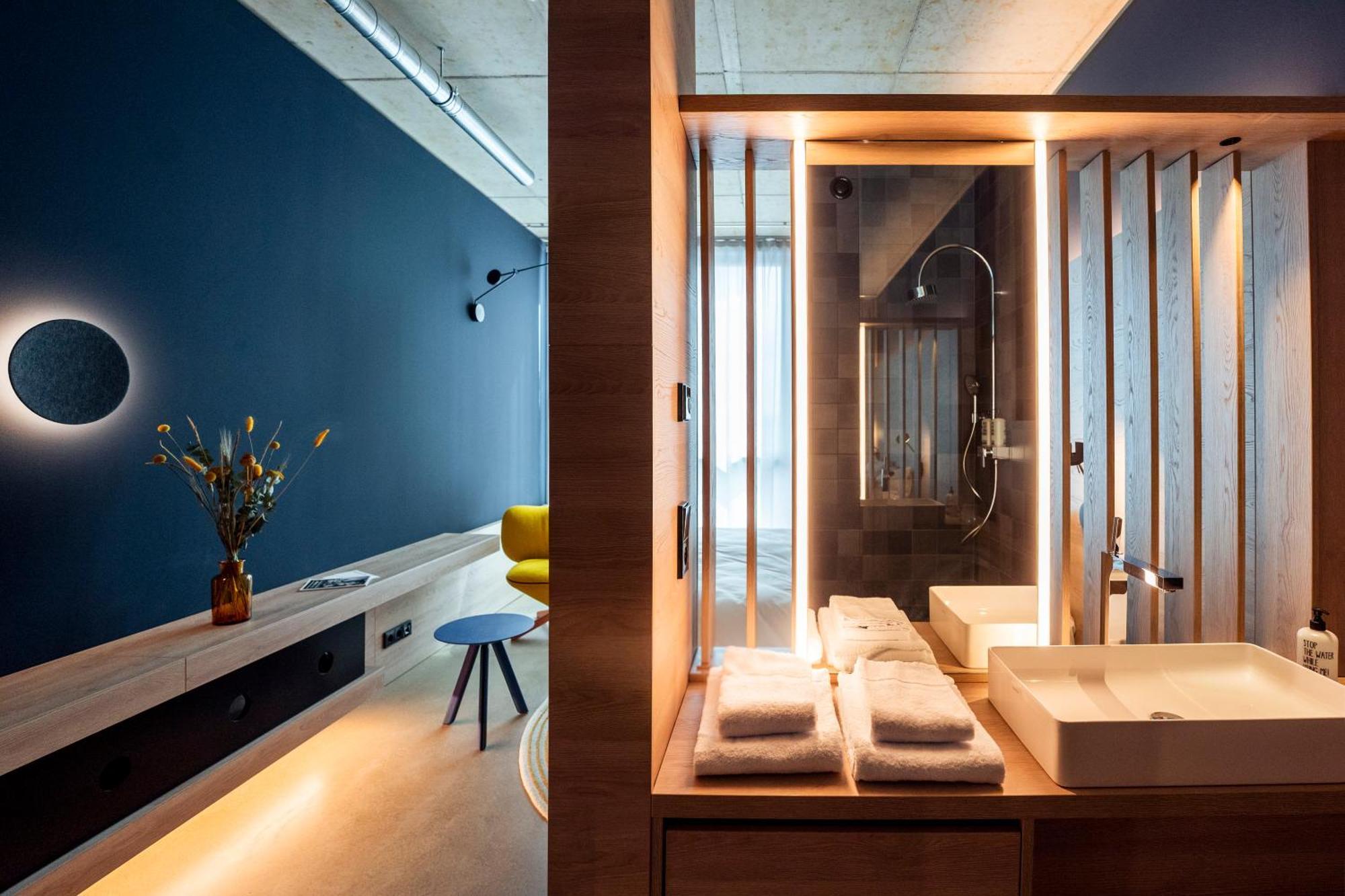 Theclouth Hotel โคโลญ ภายนอก รูปภาพ